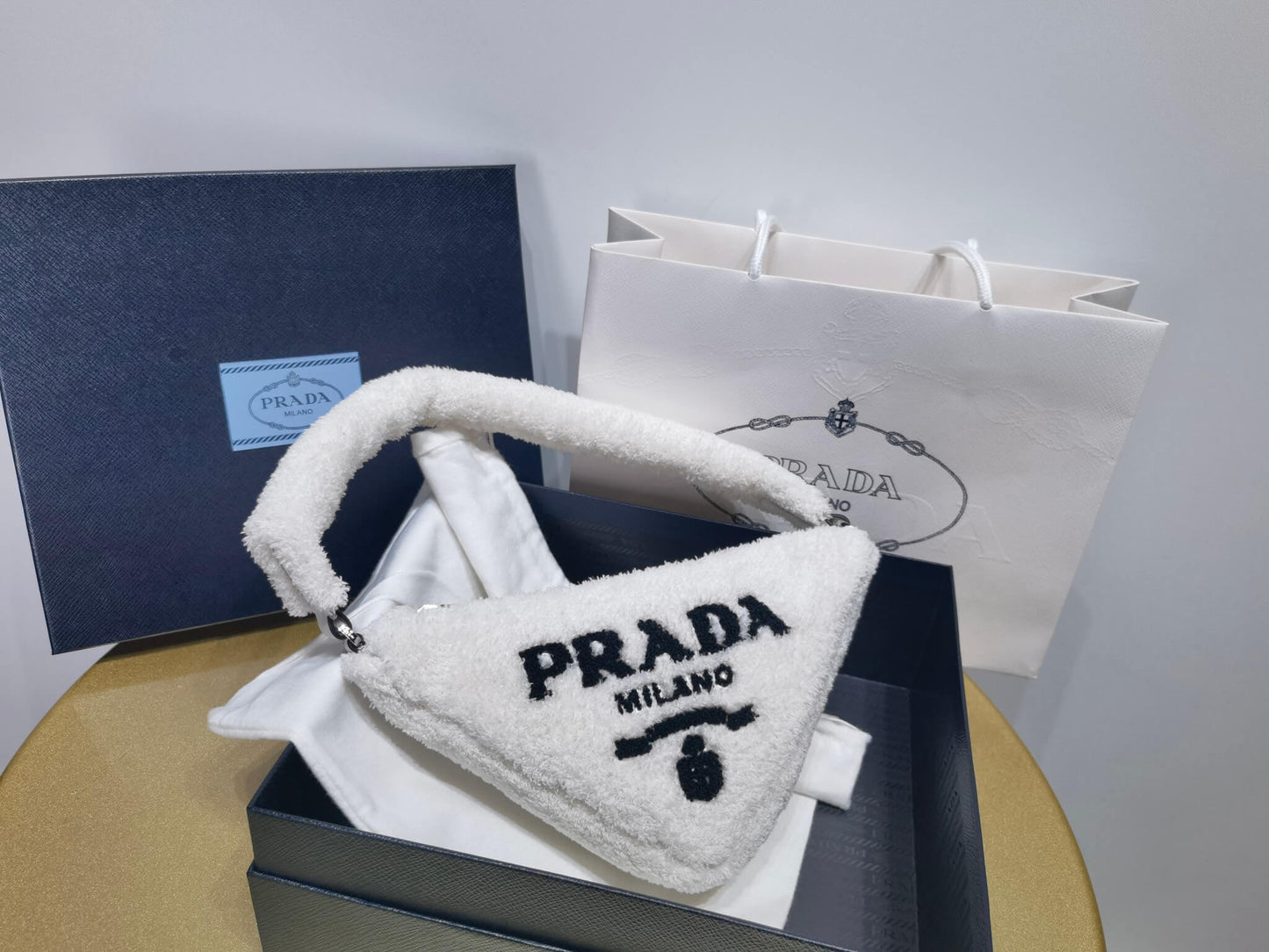 1ne043 white new terry fabric armpit bag subaxillary bag clutch bag