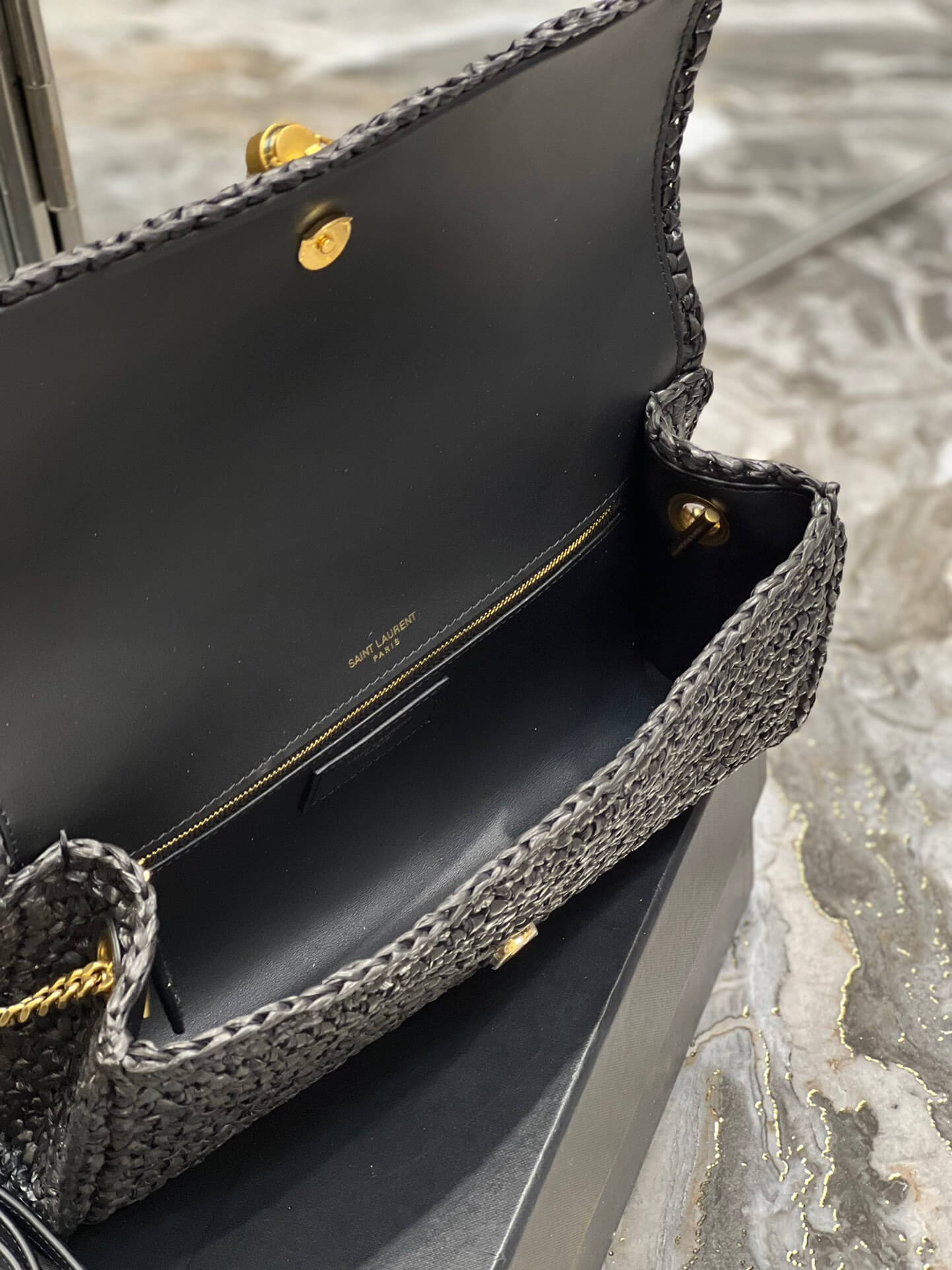 ys 230419l kate braid chain shoulder bag black