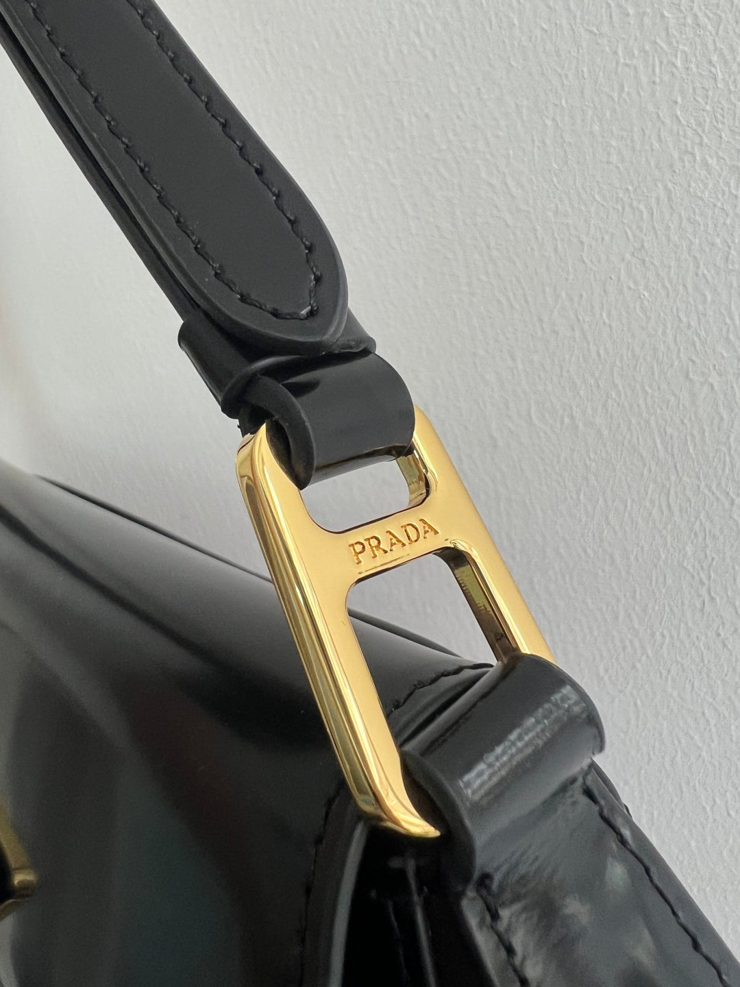 Prada 1BD345 Shoulder Bag Black Gold - View 18