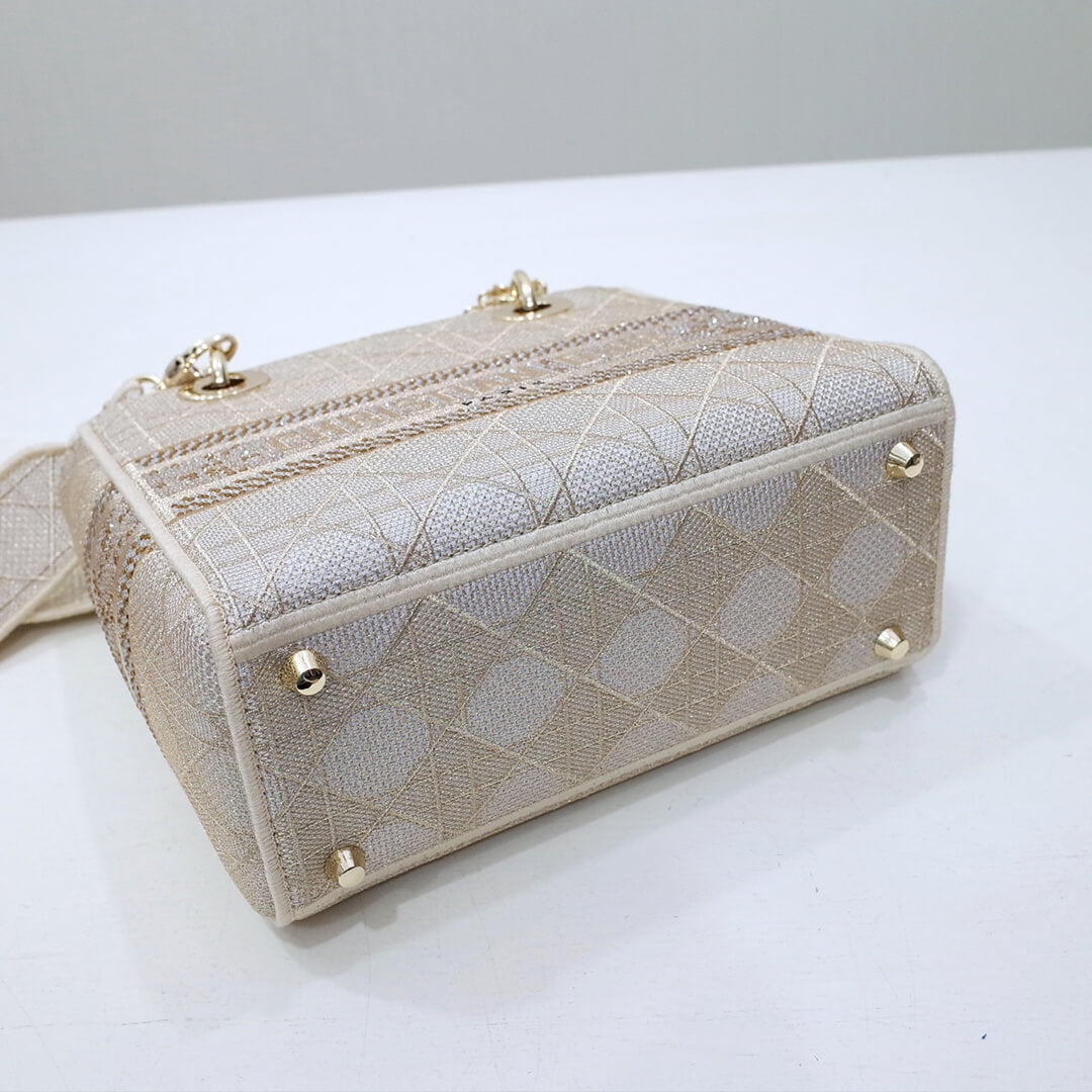 44532 lady d lite reverse handbag cross body bags shoulder bag pearl white 24cm