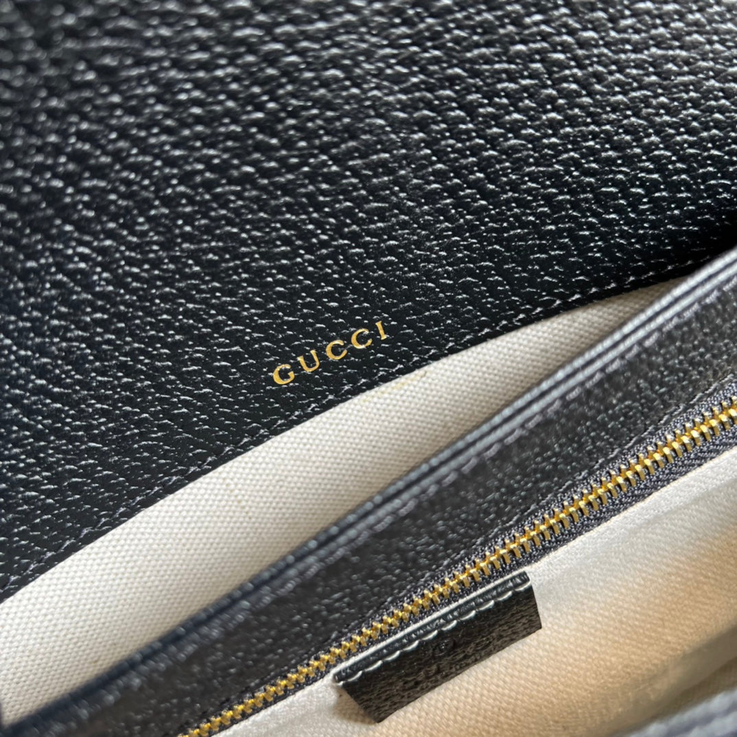gucci messeenger bag black