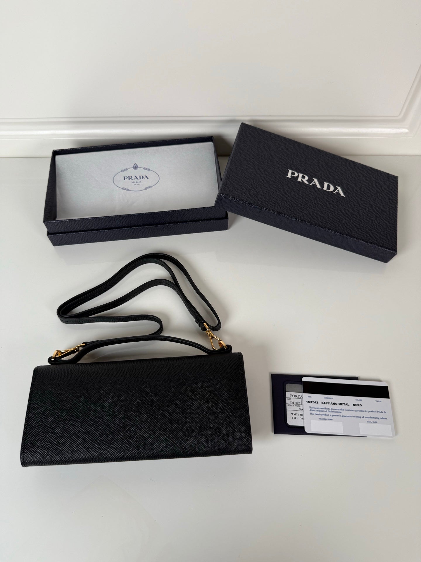 Prada 1MT042 Wallet Black - View 9