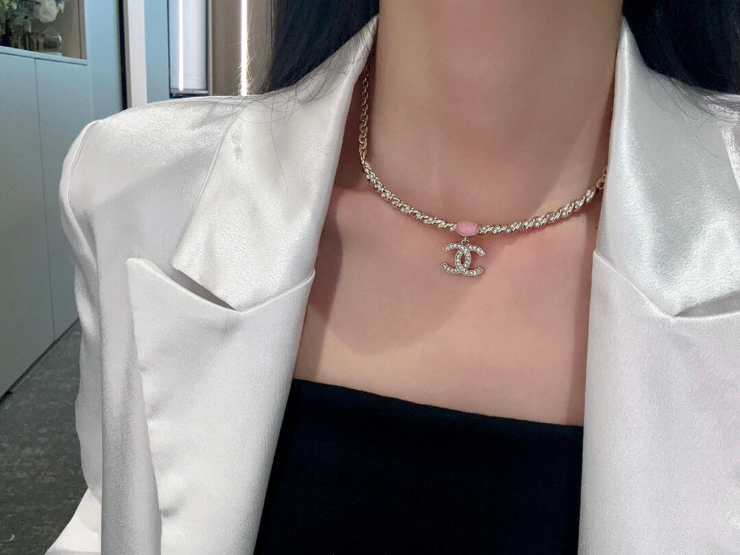 cha exquisite premium twisted pink diamond pearl double c collar xlc40