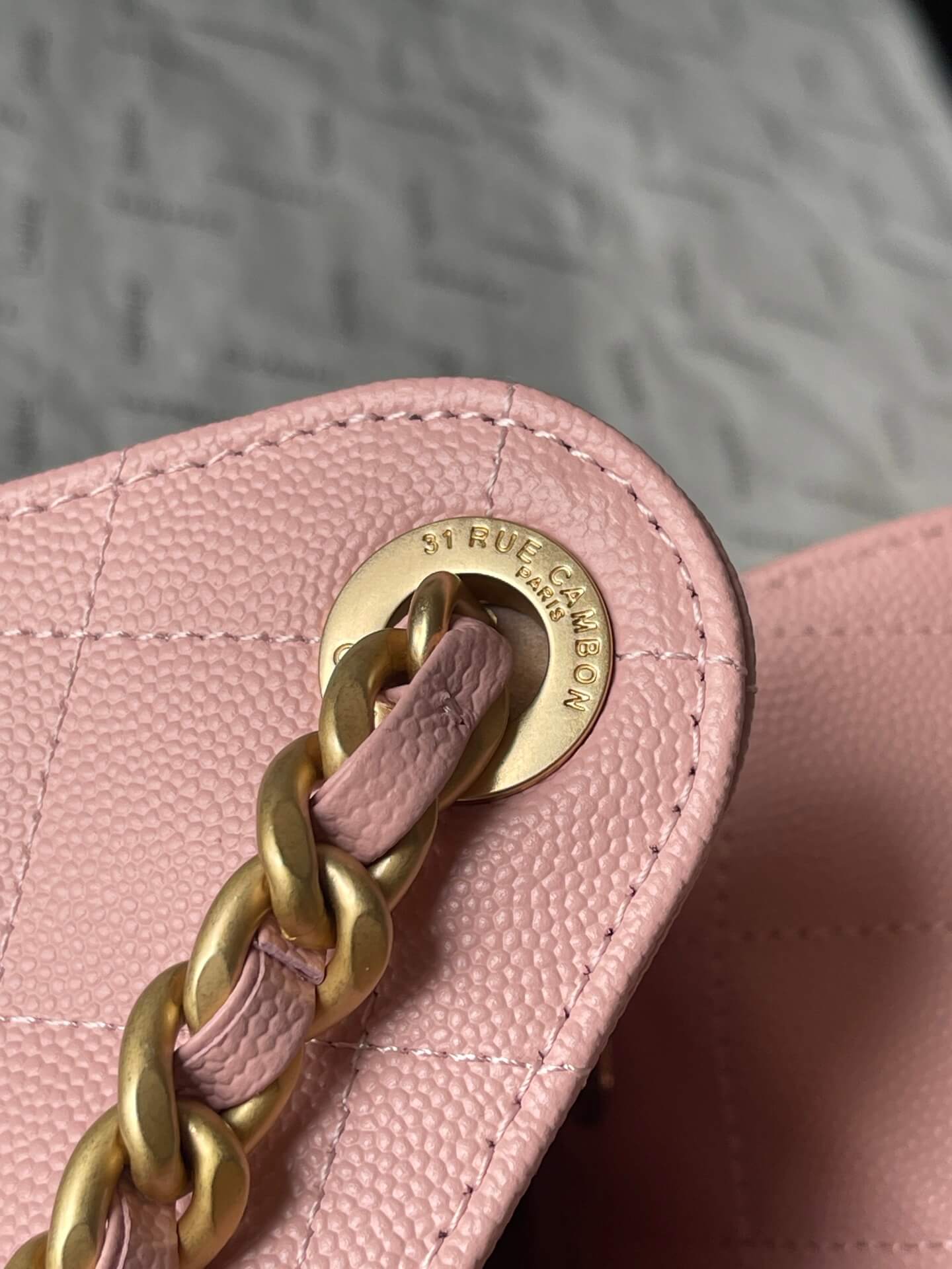 CHA 25 SMALL HANDBAG AS5293 Caviar Calfskin Pink