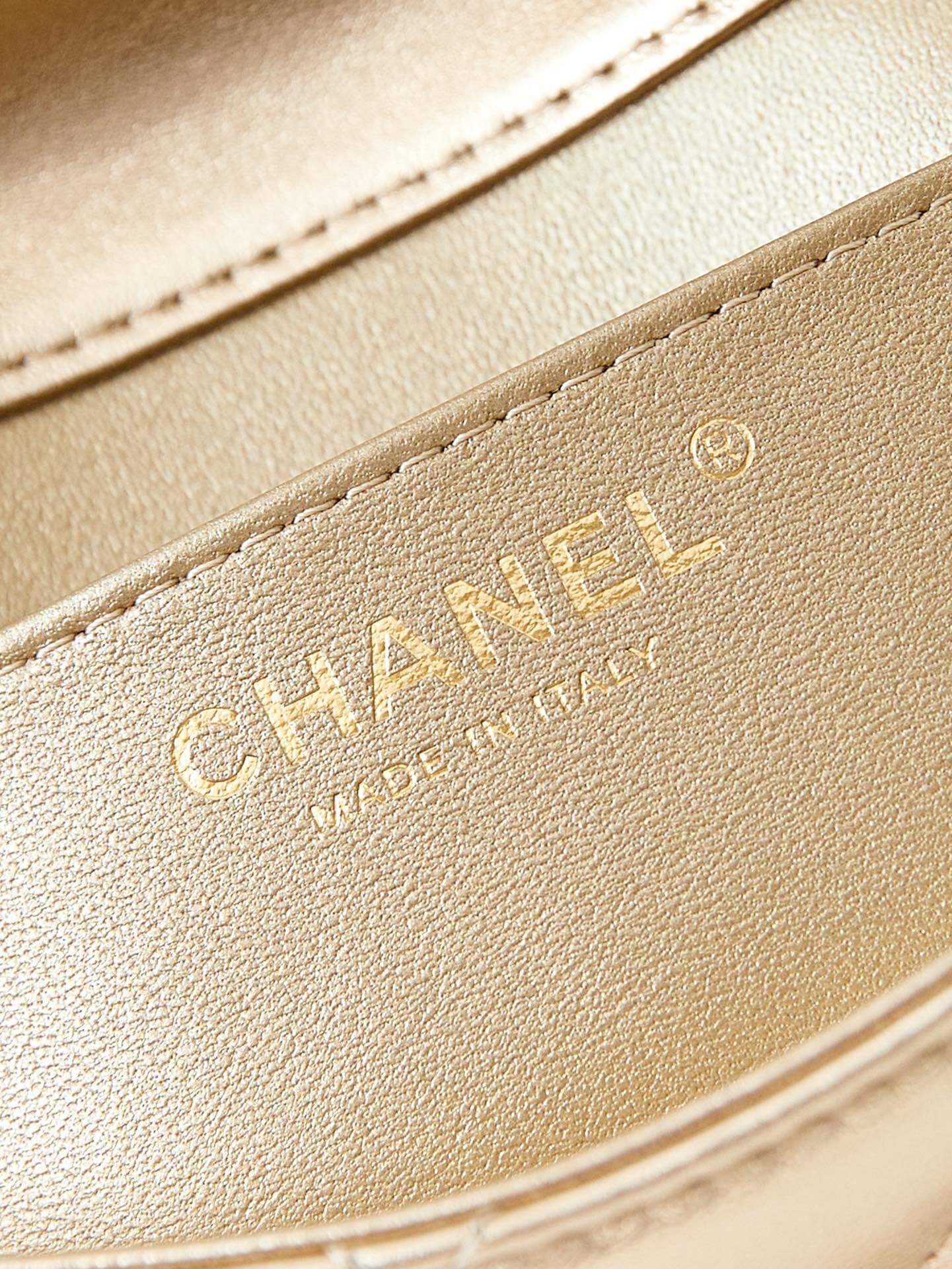 cha mini flaap bag with top handle as5001 gold