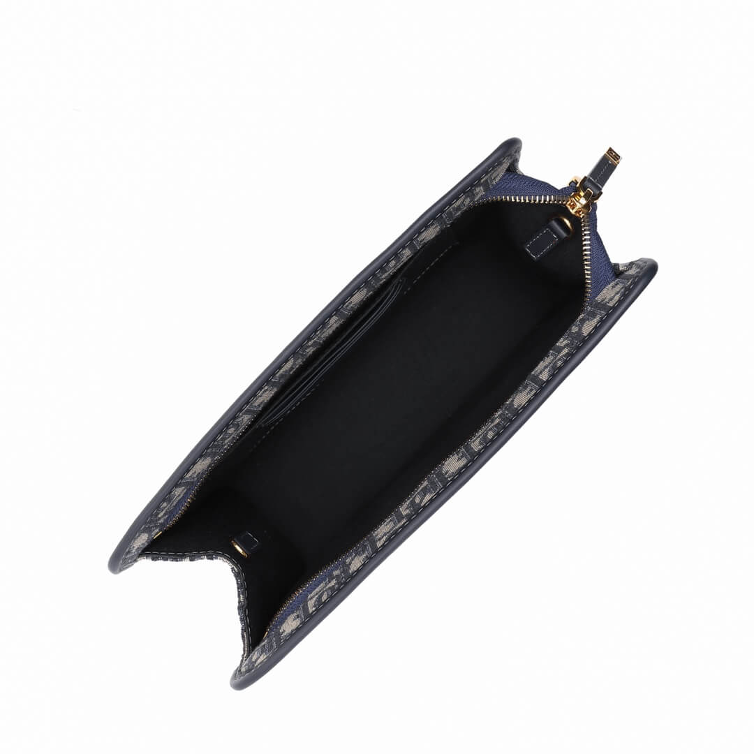 do m928 30 montaigne pouch black 26cm