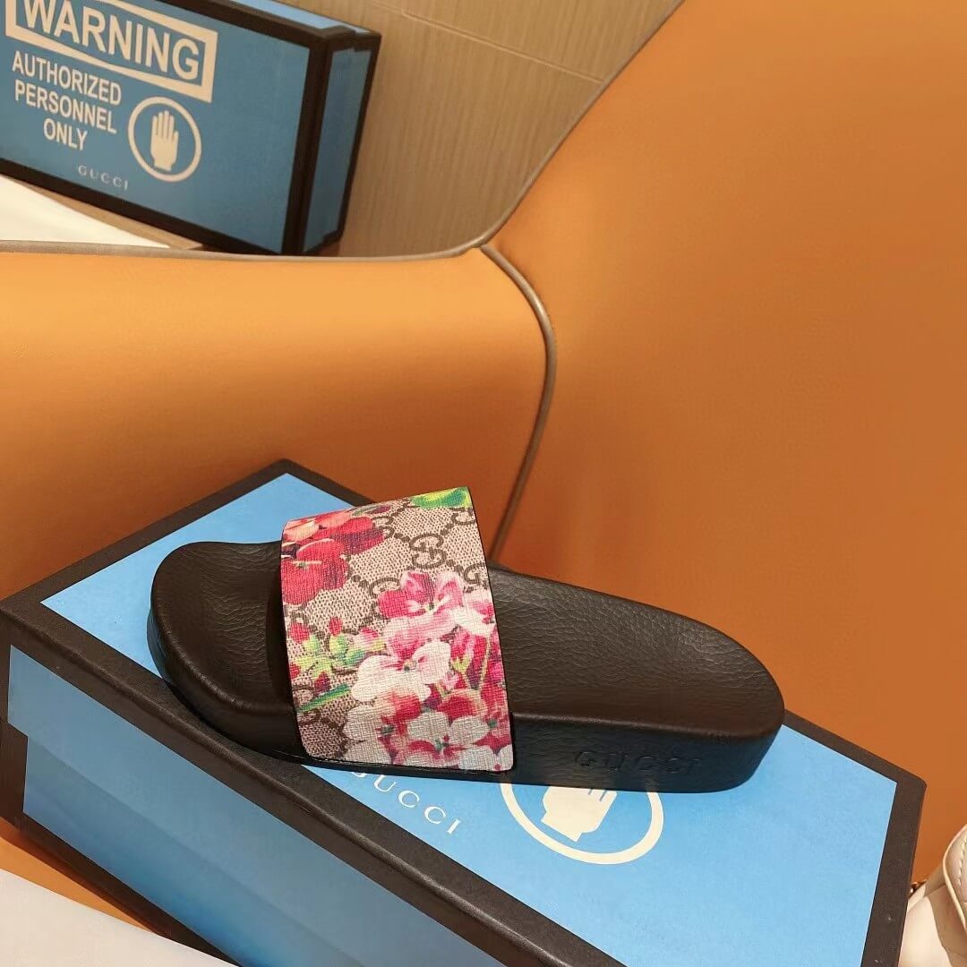 408508 gg blooms supreme floral slide sandal