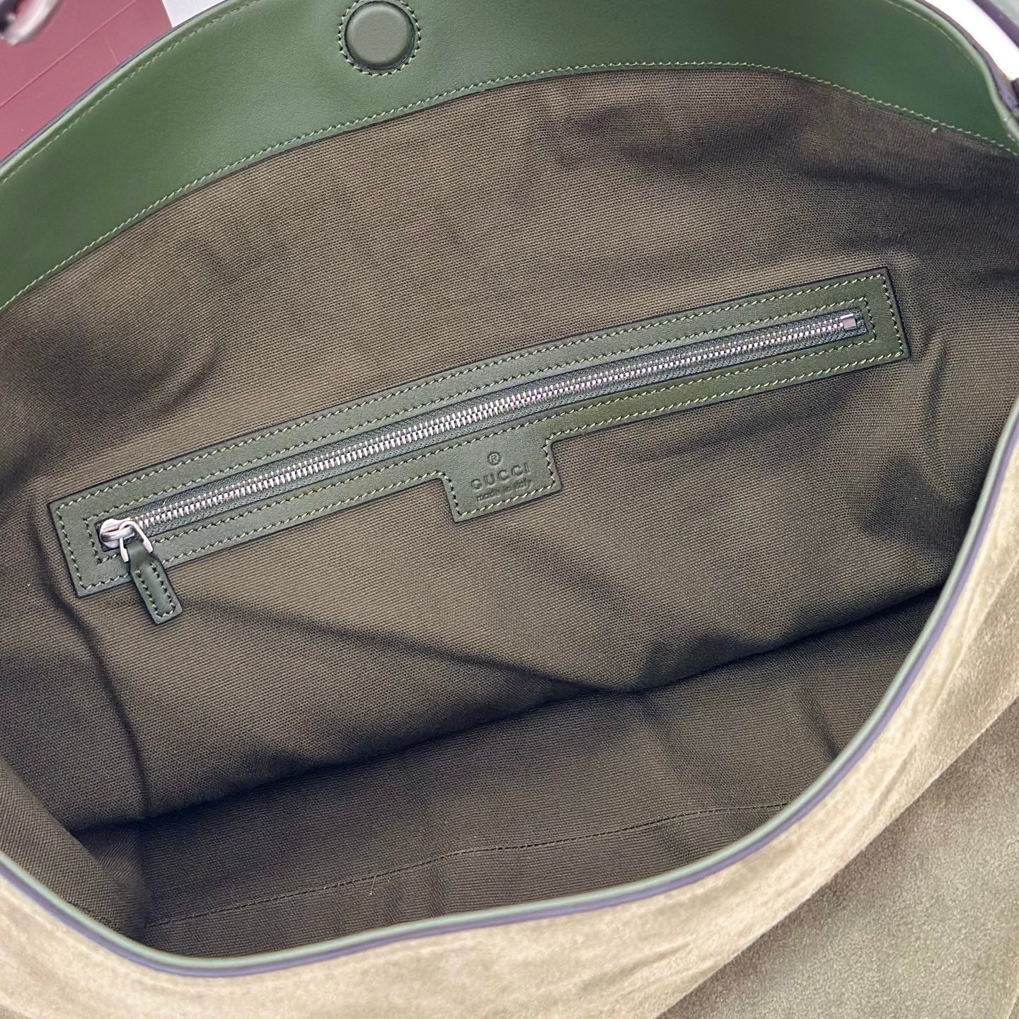 GC Sac a bandouliere Beatrix moyen format Green matte leather Handbag 850546