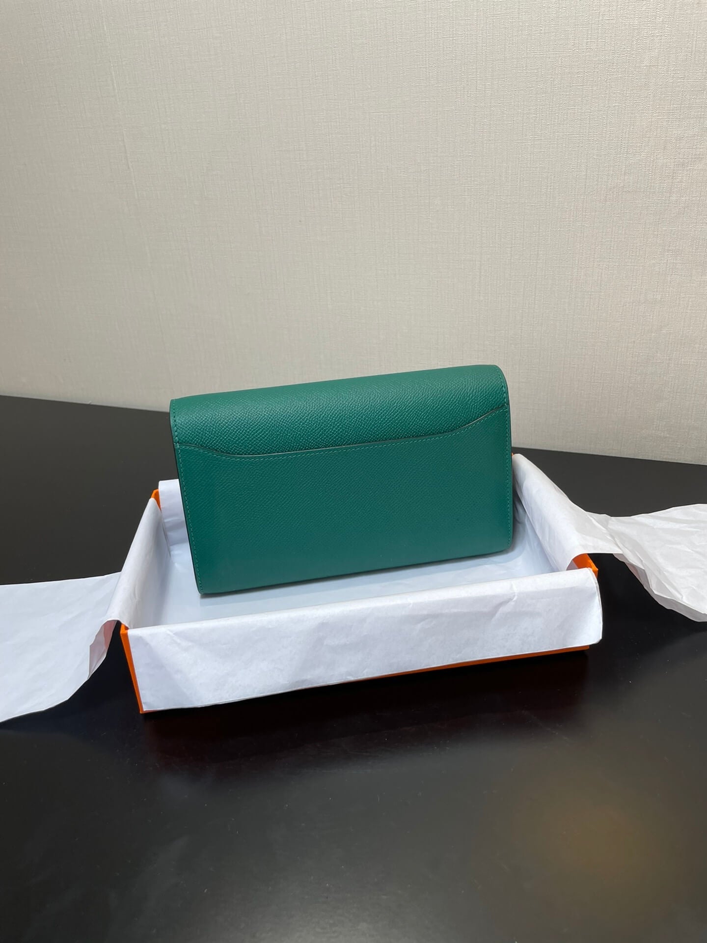 hm constance to go silver blackisk green epsom crossbody bag e7098875