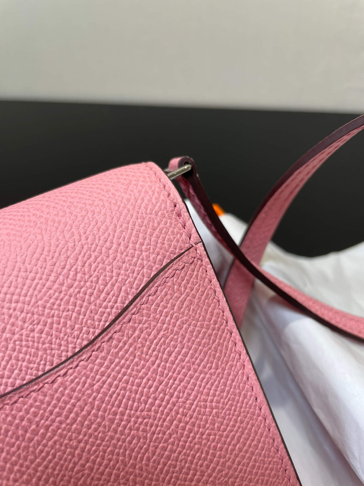 hm constance to go silver pink epsom crossbody bag e7098875