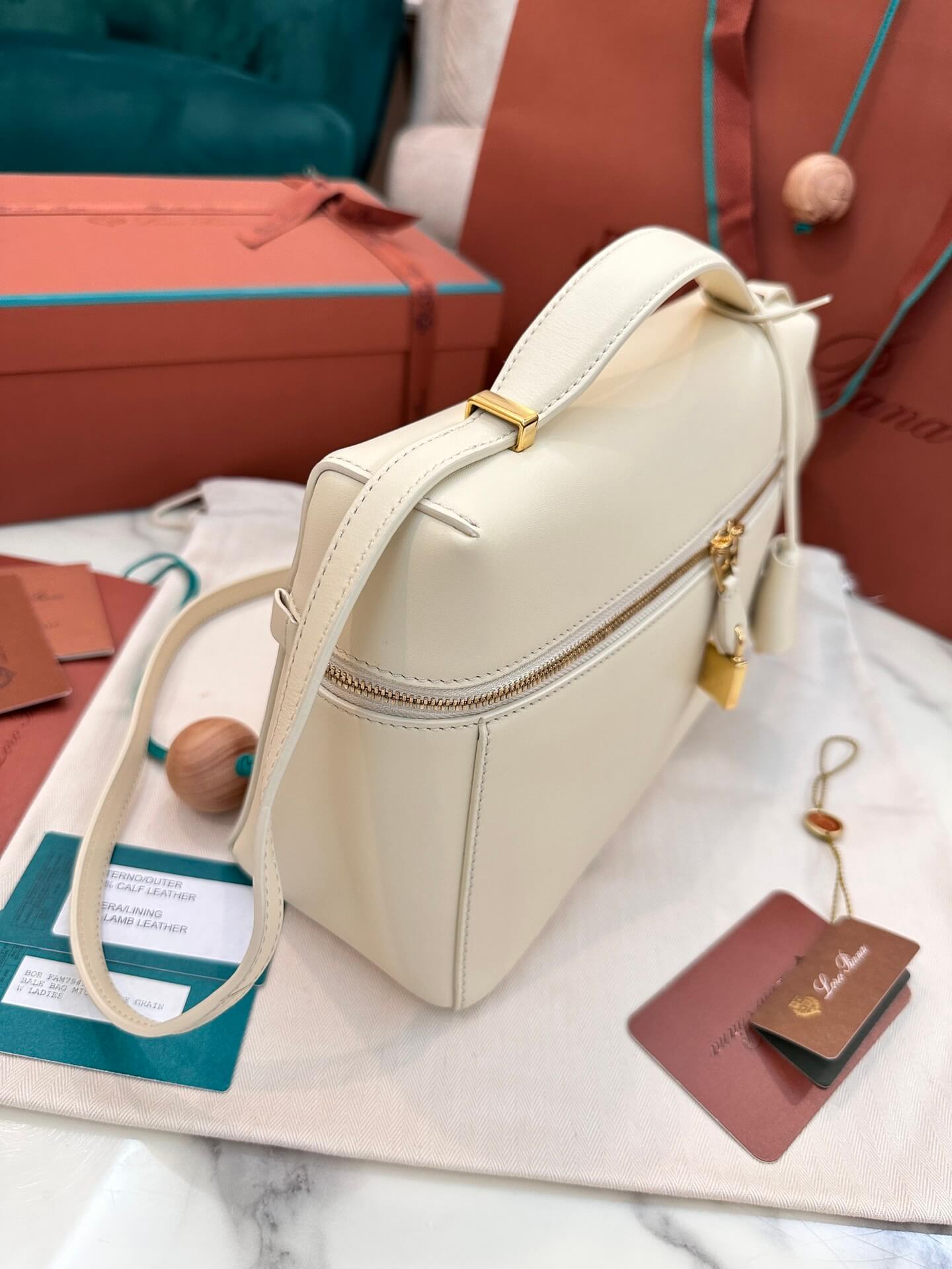 loro piana extra bag l27 smooth calfskin fan3462 cream
