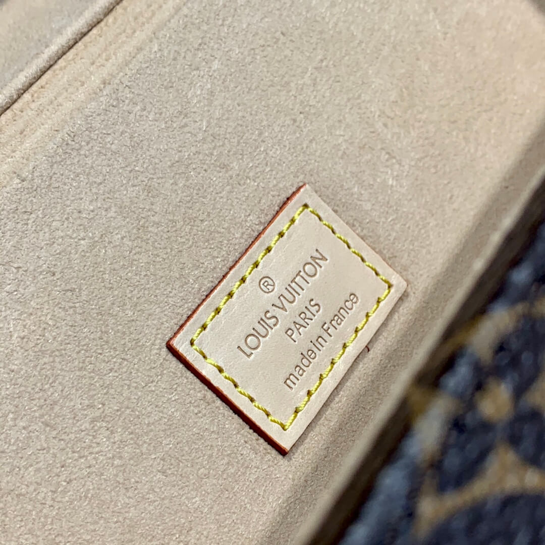 m20211 cotteville small brown monogram box bag