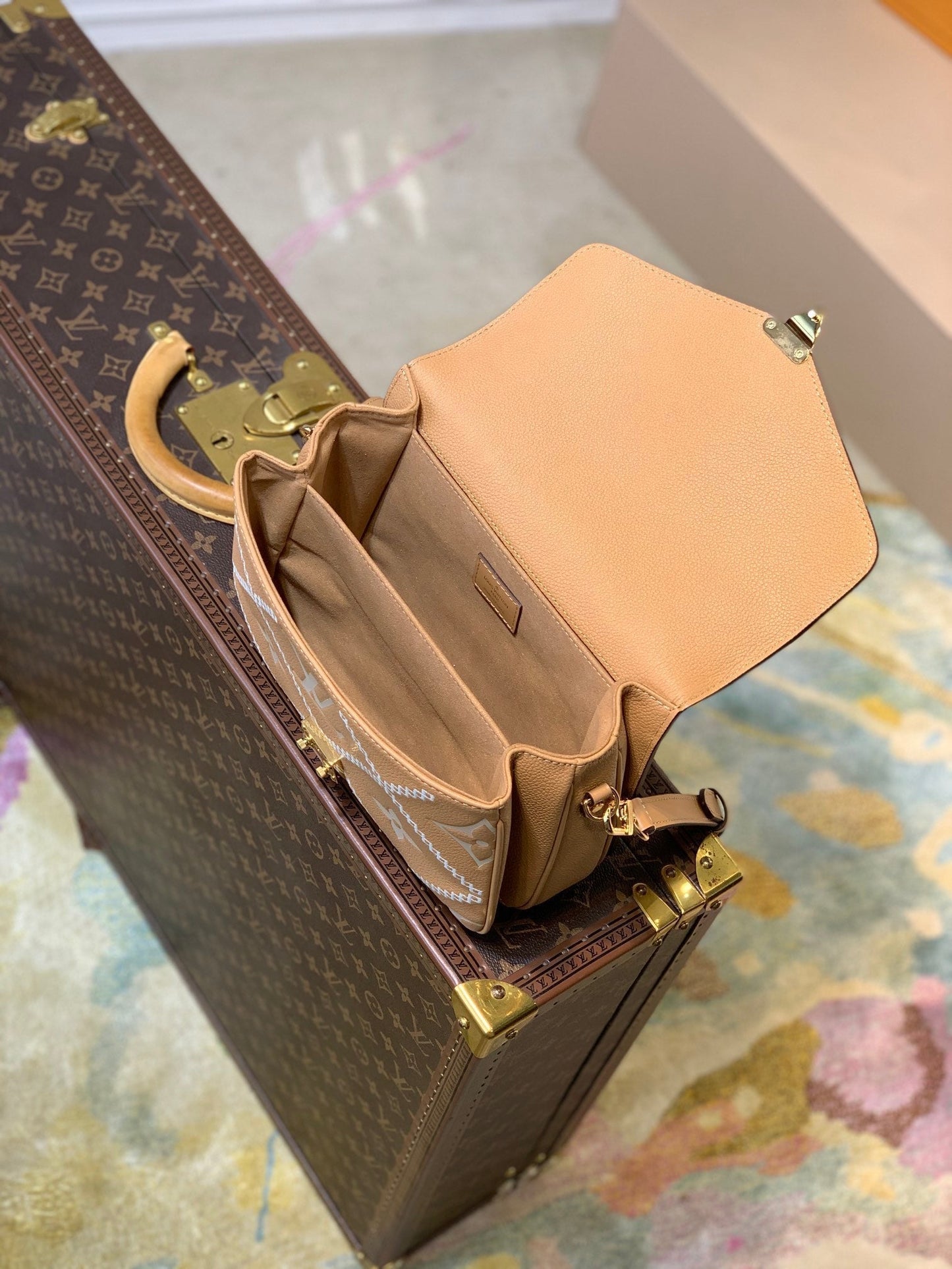 brown inside crossbody bag