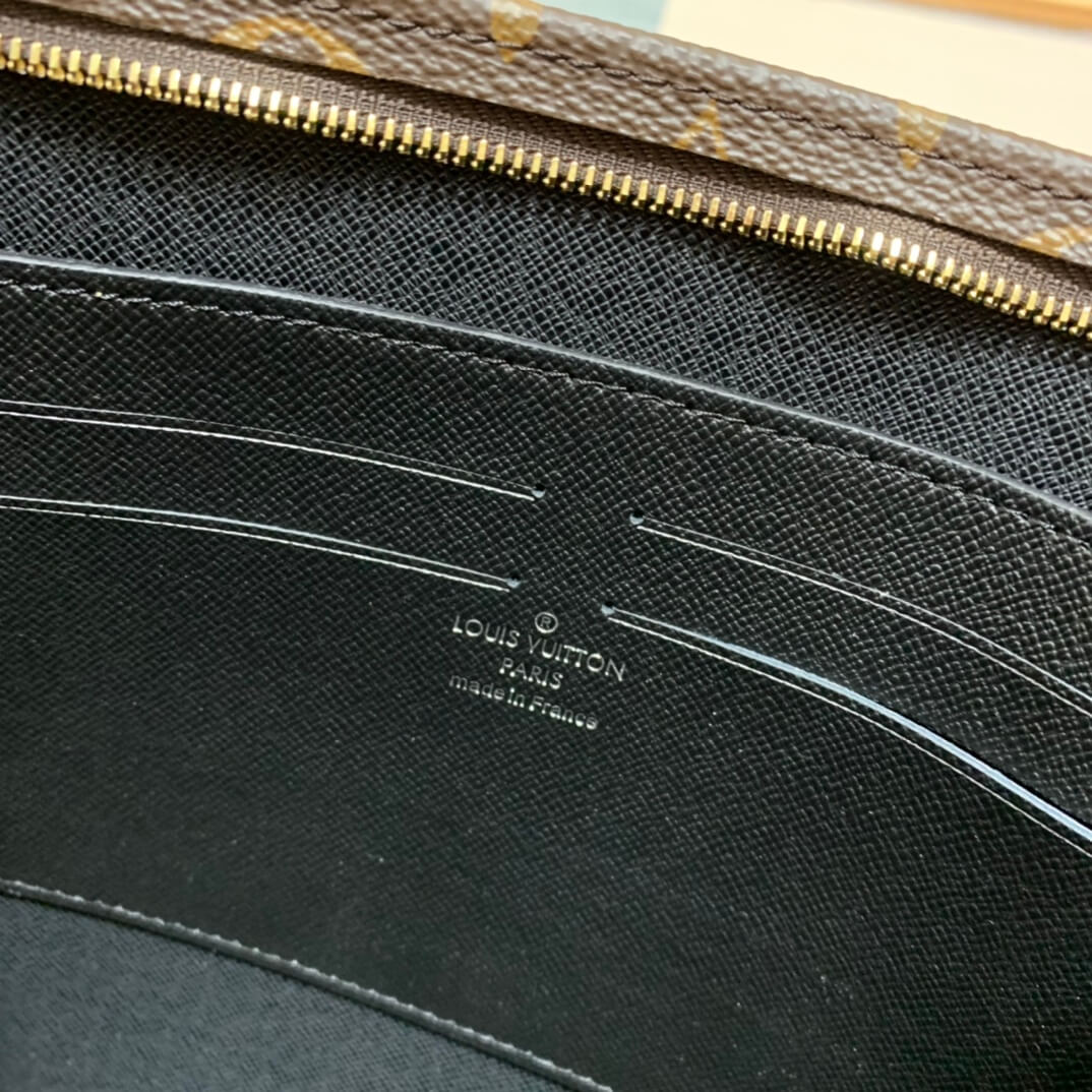 m46037 poche toilette nm mens bag 25cm monogram