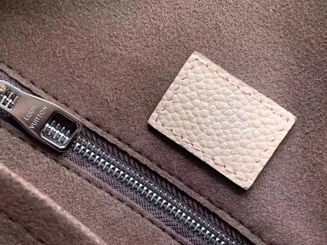 louis vuitton lv m51219 babylone chain bb shoulder bag mahina leather pink magnolia