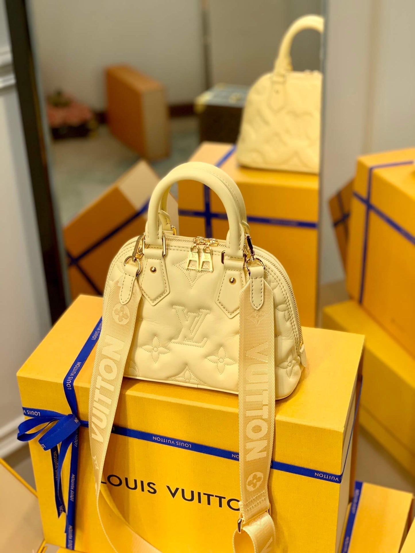 m59821 alma bb handbag shoulder bag cross body bags yellow calfskin monogram