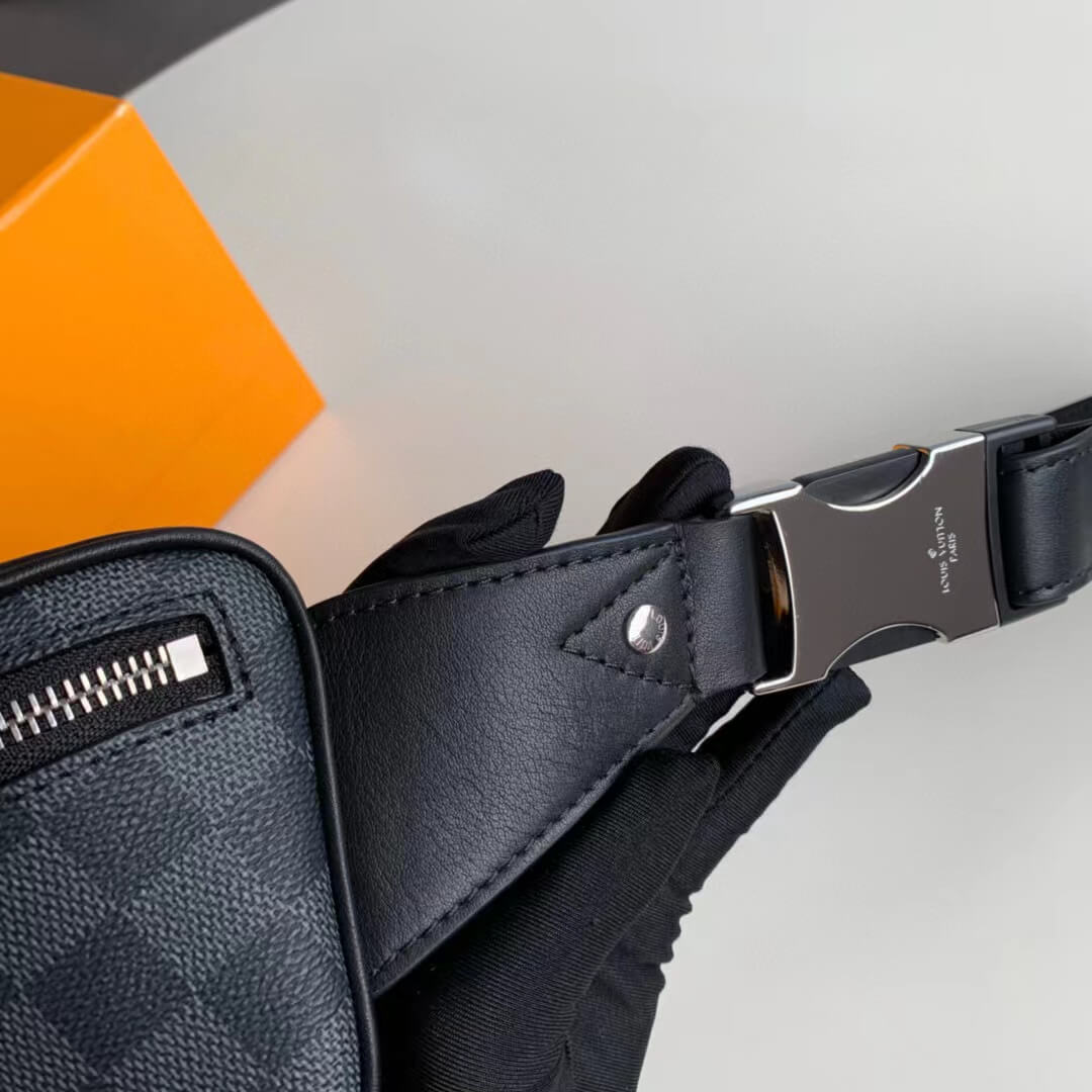 n40362 campus damier graphite cross body bags black fanny pack calfskin mens bag bumbag