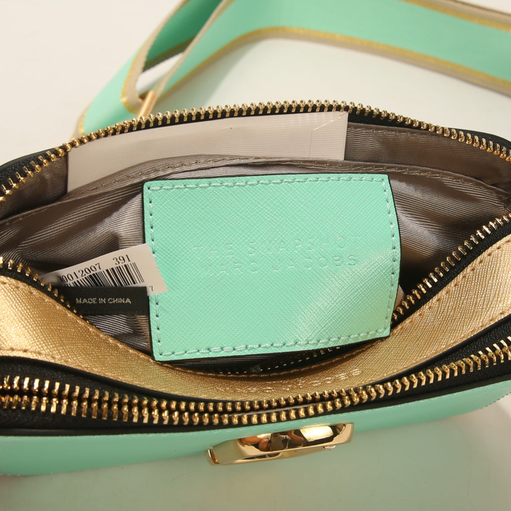 snapshot no111 light green brown khika