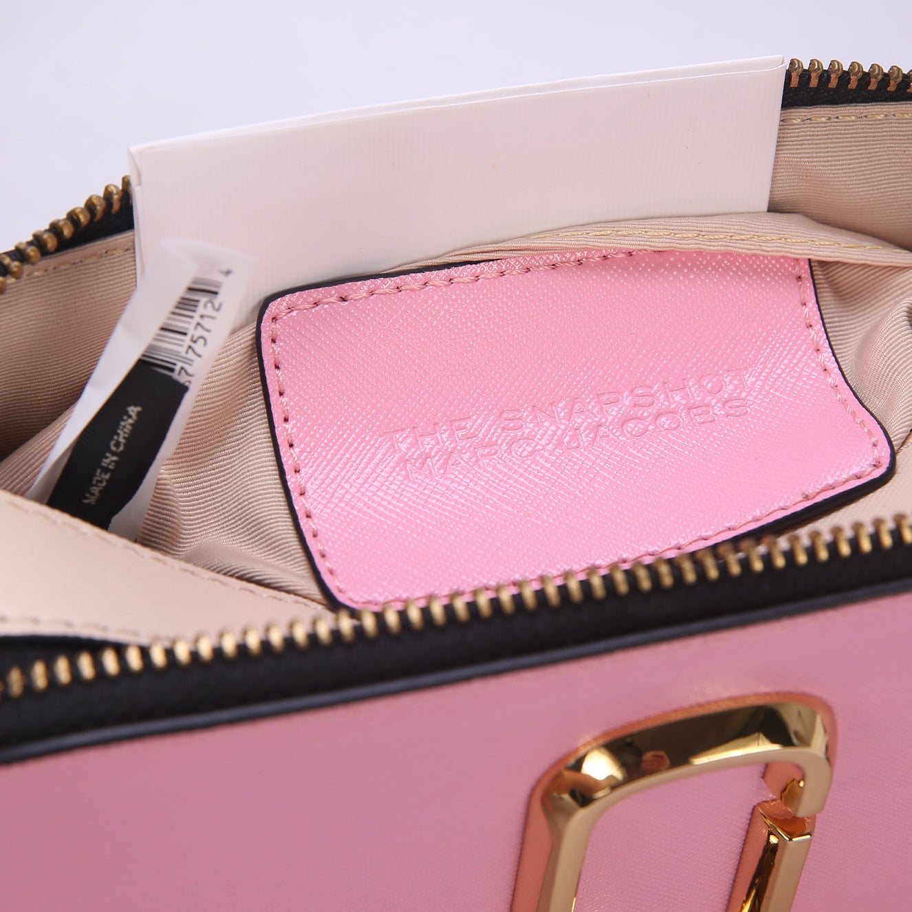 snapshot no127 pink black