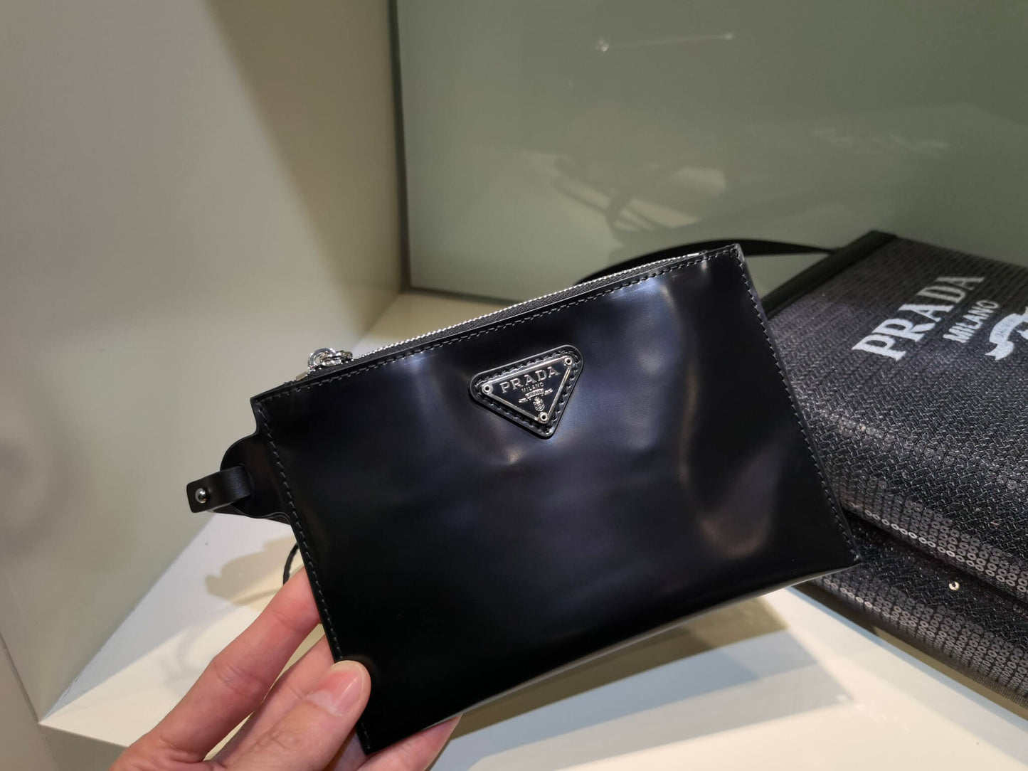 pra small scale grid mesh tote bag black 1bg417