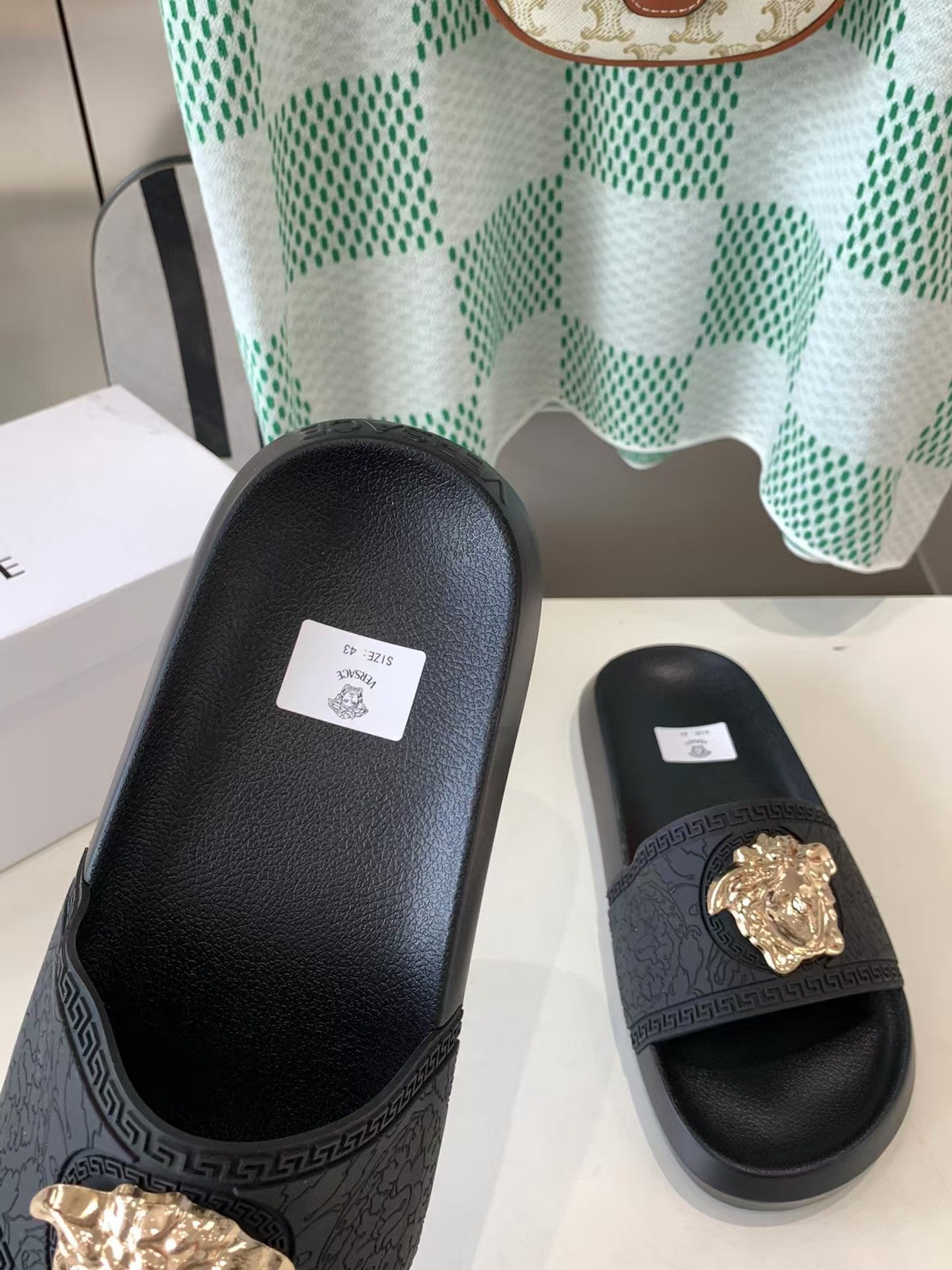 versace slippers black shoes pd240730