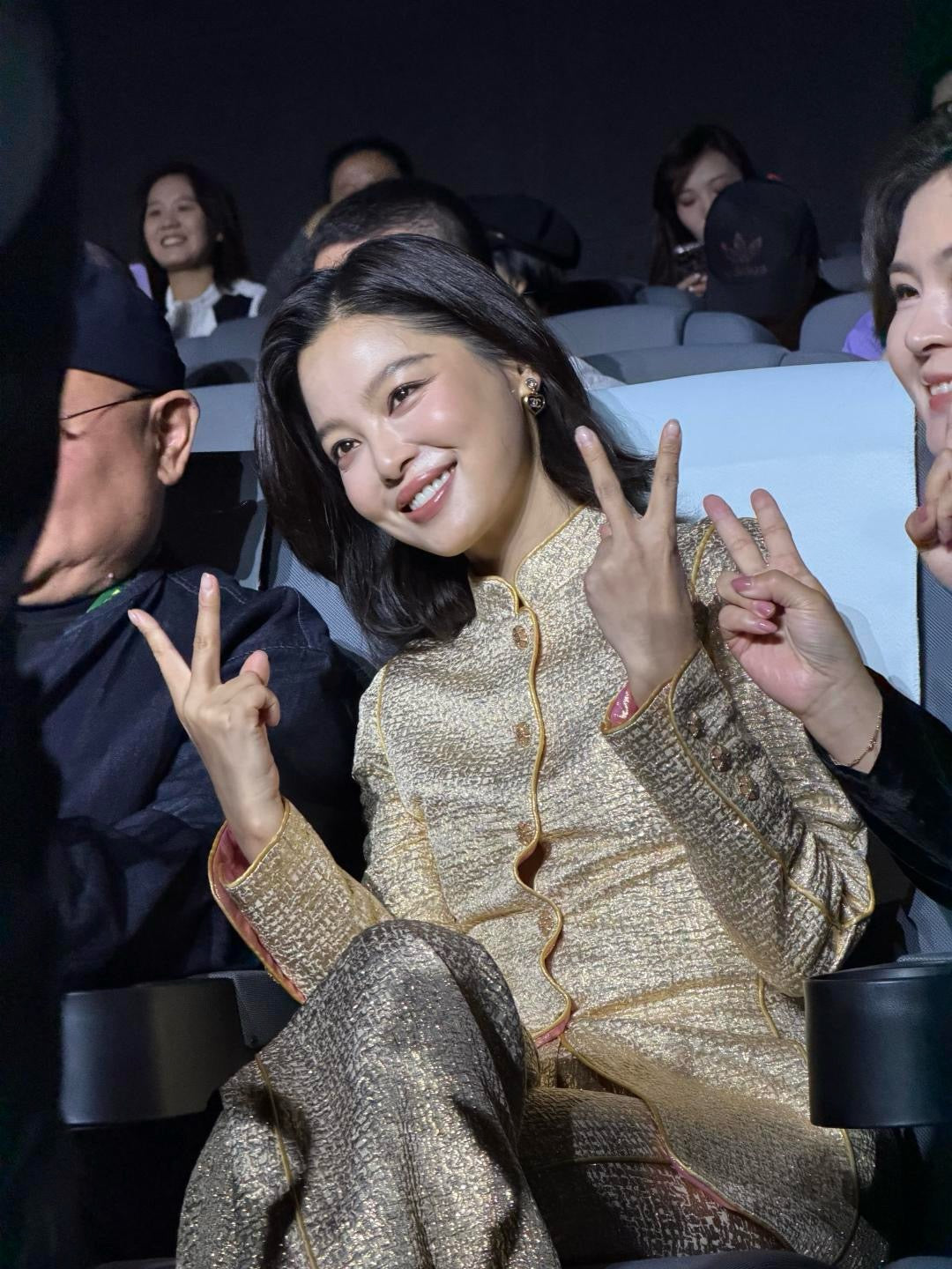 Chanel earrings Black gold MLD10052