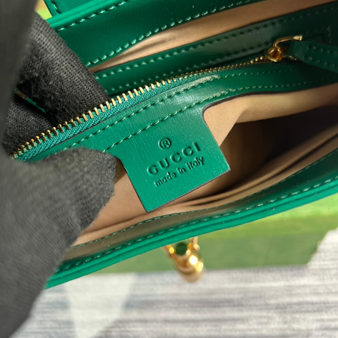 gg636709 subaxillary bag 28cm green cowhide