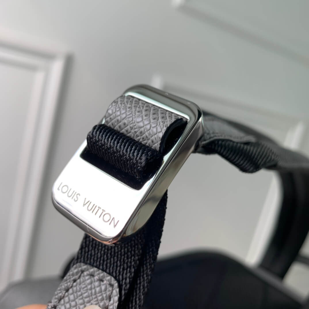 m30857 adrian backpack taiga 31cm grey