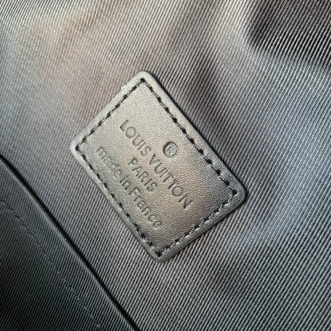 m40349 josh montsouris monogram macassar 32cm monogram cowhide real leather