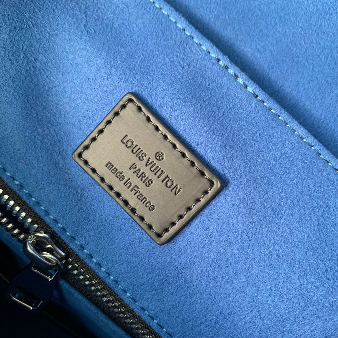 m41079 christopher montsouris 34cm water ripple embossing