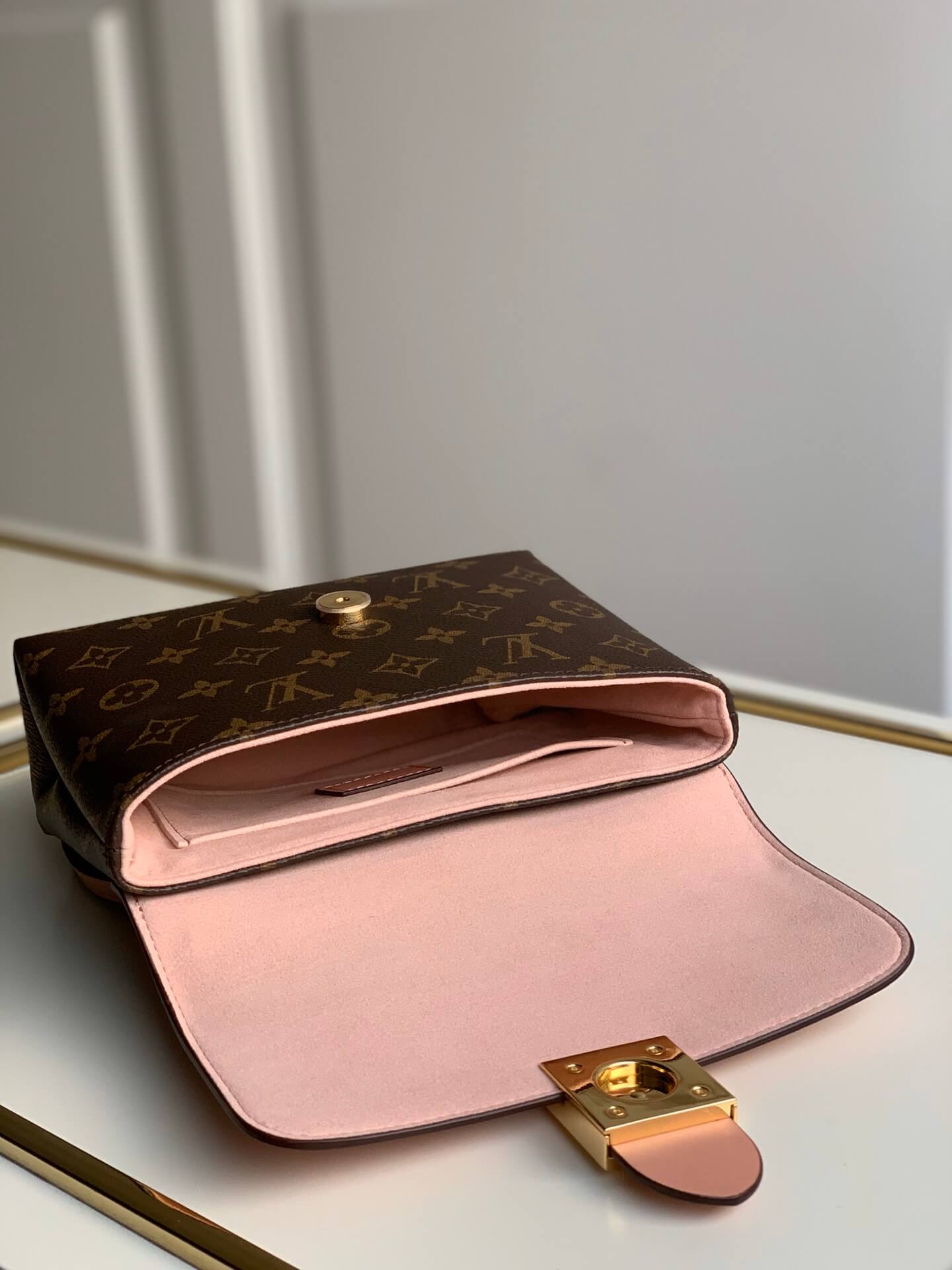 m44080 locky bb handbag shoulder bag cross body bags pink calfskin monogram