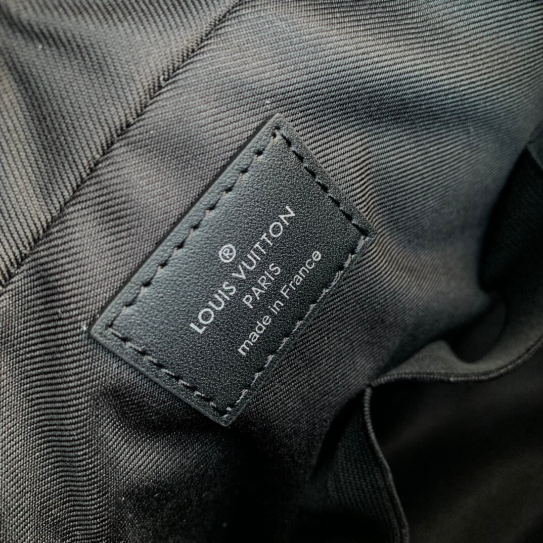 m47521 toilet pouch mm damier black 26cm