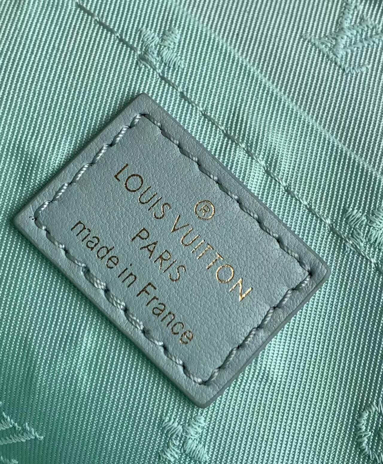 m59822 alma bb calfskin monogram 24 5cm light green