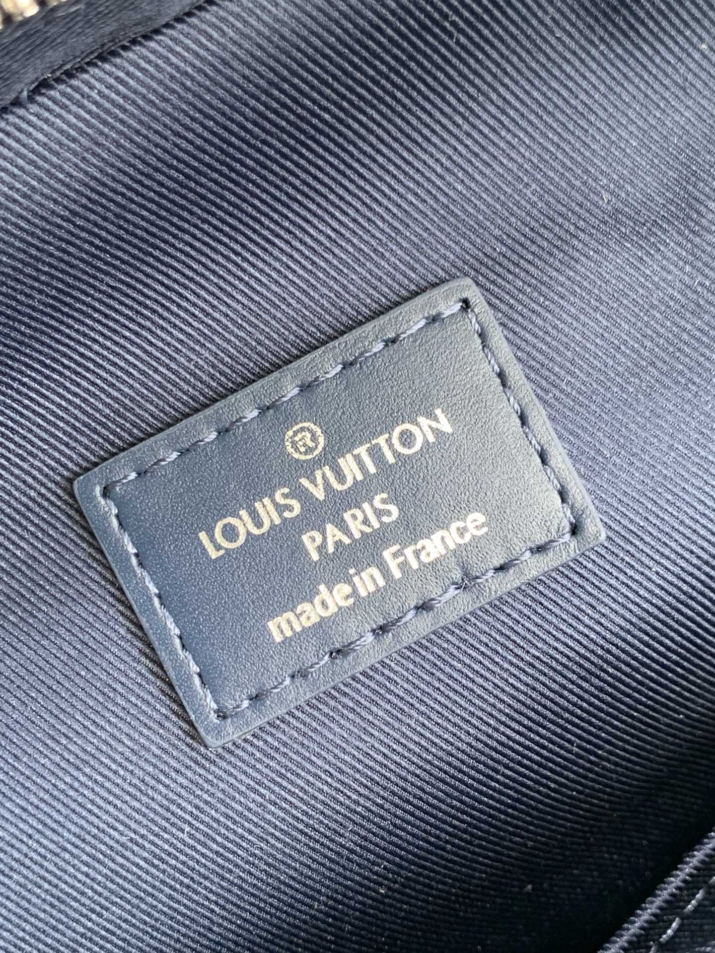 n40439 avenue slingbag damier graphite 20cm blue bumbag