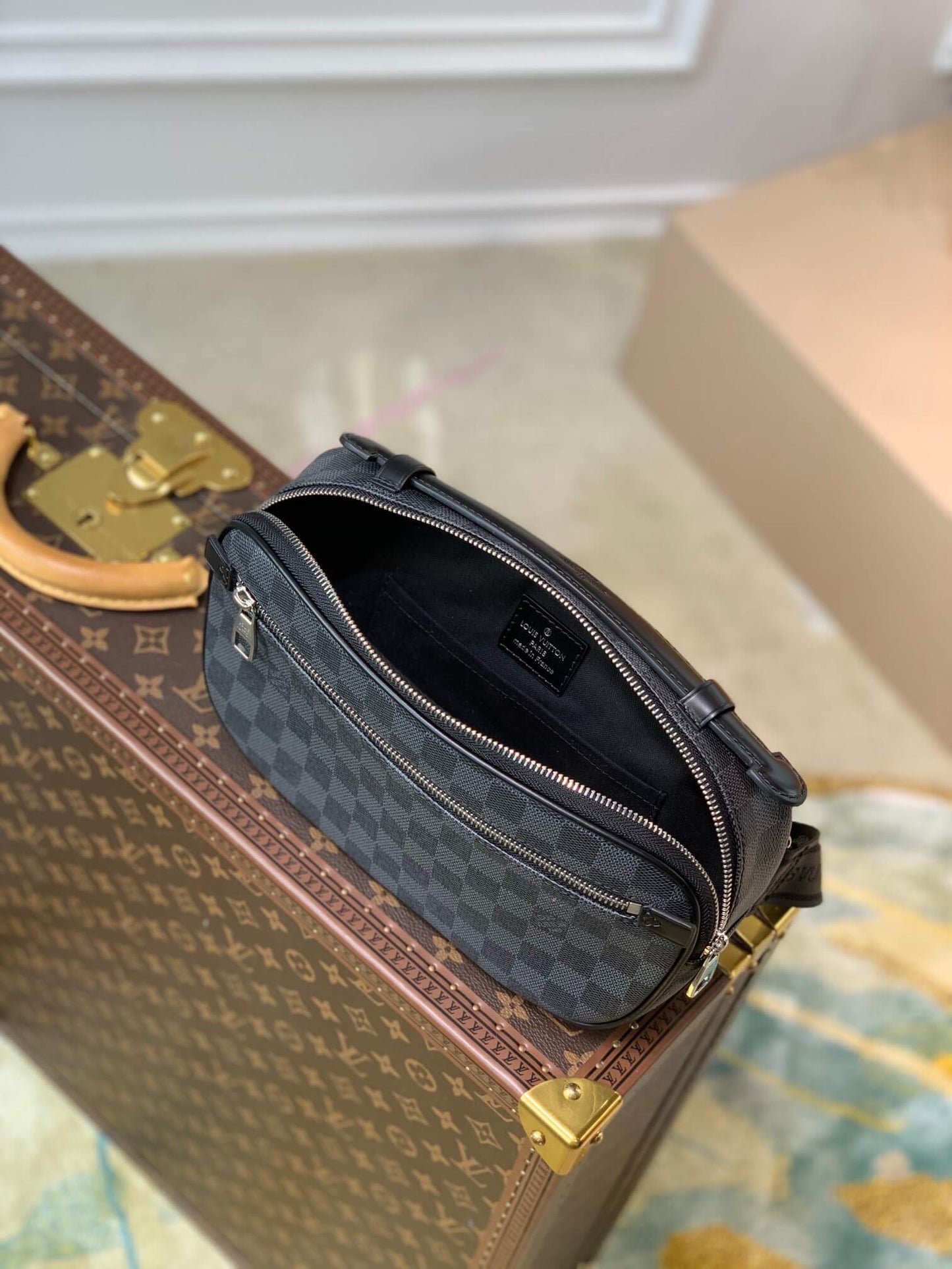 n41289 ambler damier ebene 29cm black