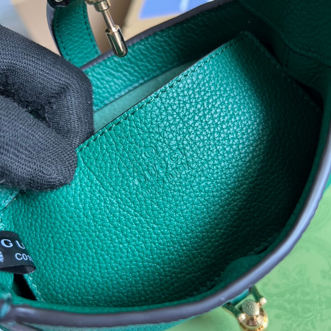 g c637091 handbag
