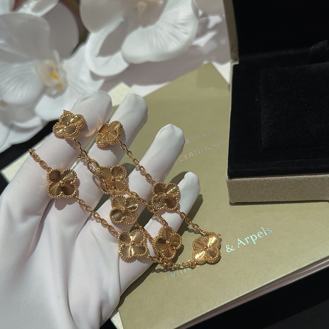 2023Ä걬¿îʮËÄҶ²ݹâ½ðÏîÁ´syc01