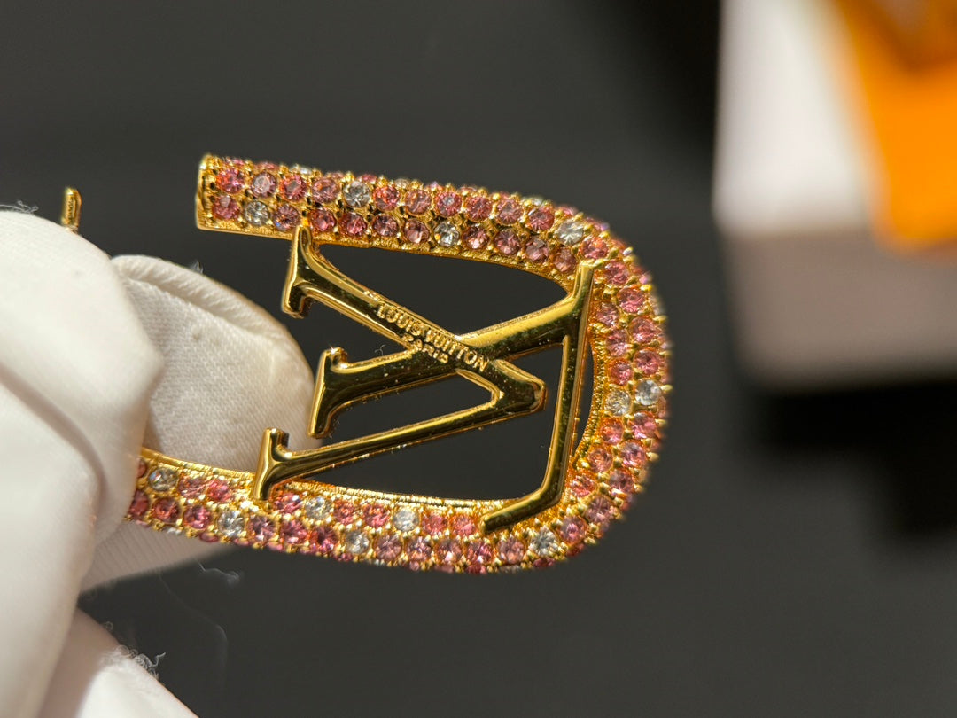 lv luxury celebrity style letter hollow asymmetric earrings clover inspirational necklace ehc42