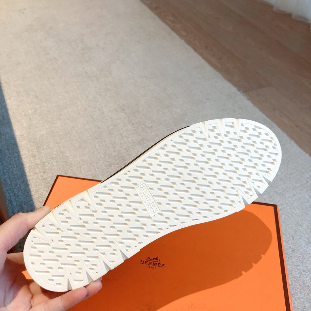 new style heel shoes 2024 seasonal breathable casual sports shoe trend xzh18