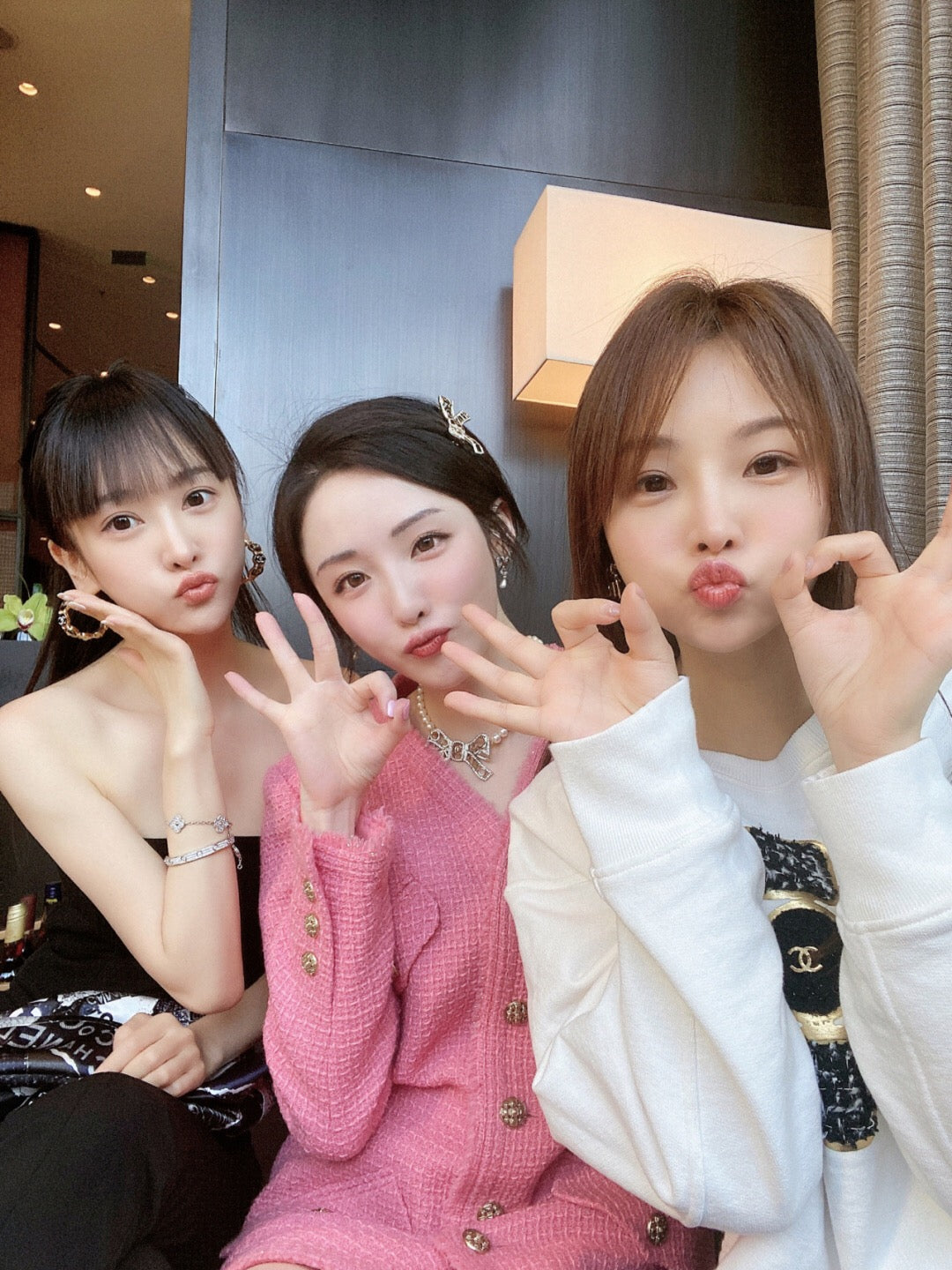 chanels high end light luxury unique hong kong style earrings double c earrings eha74