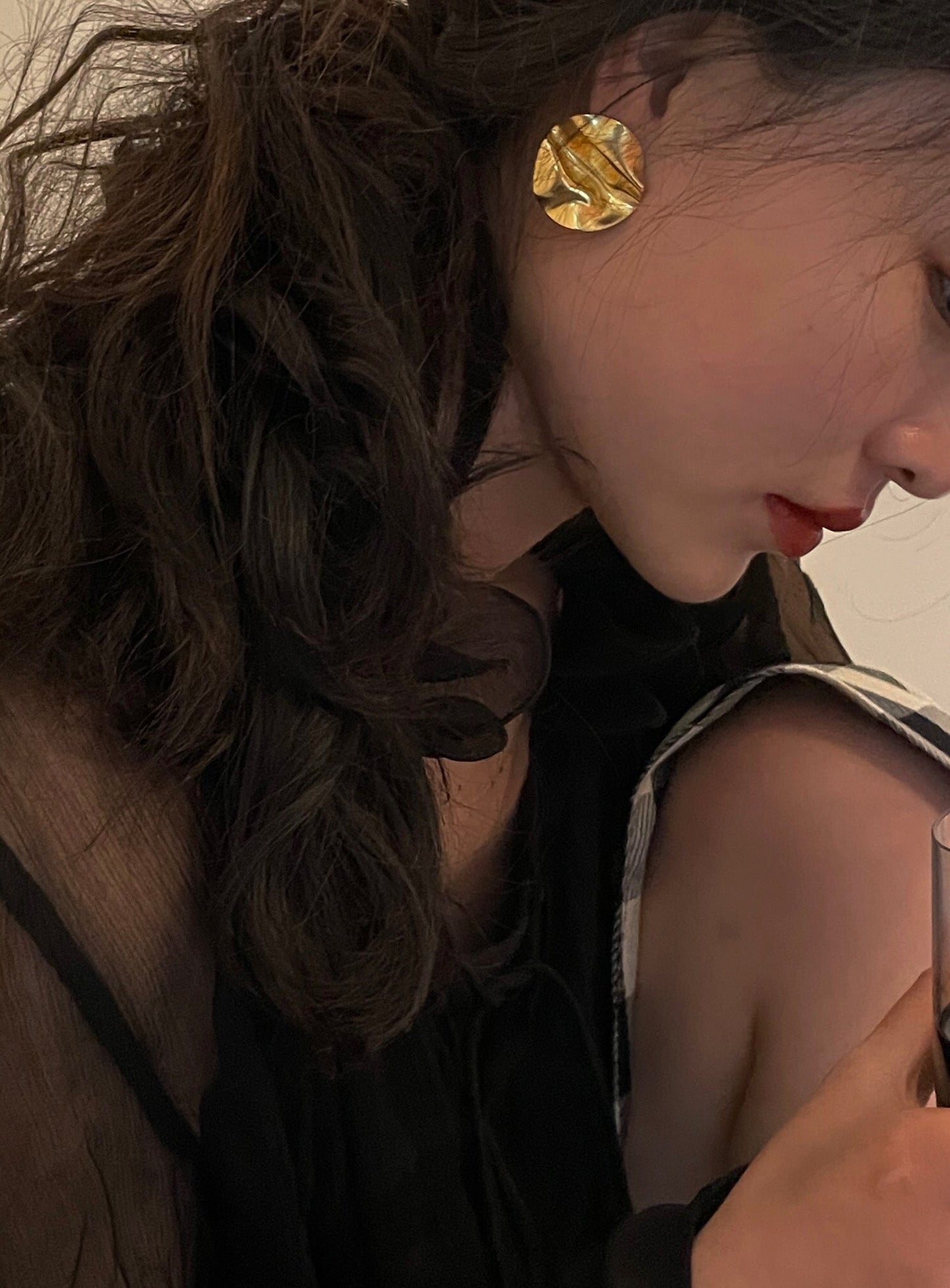 fashionable vintage button with concave convex gold sheet earrings eha129