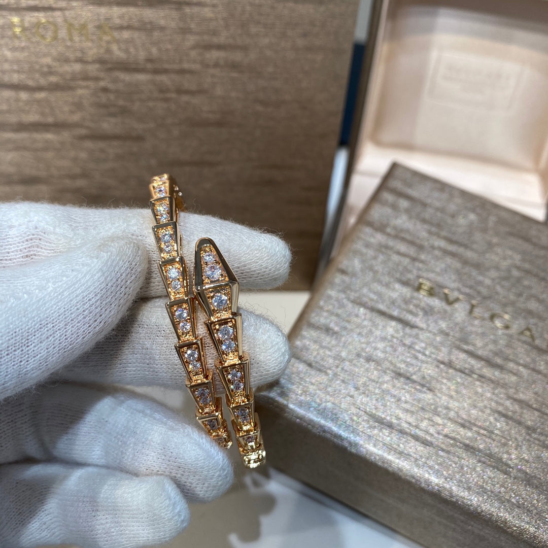 fashionable full diamond snake bone head and tail diamond open gold bracelet sla44