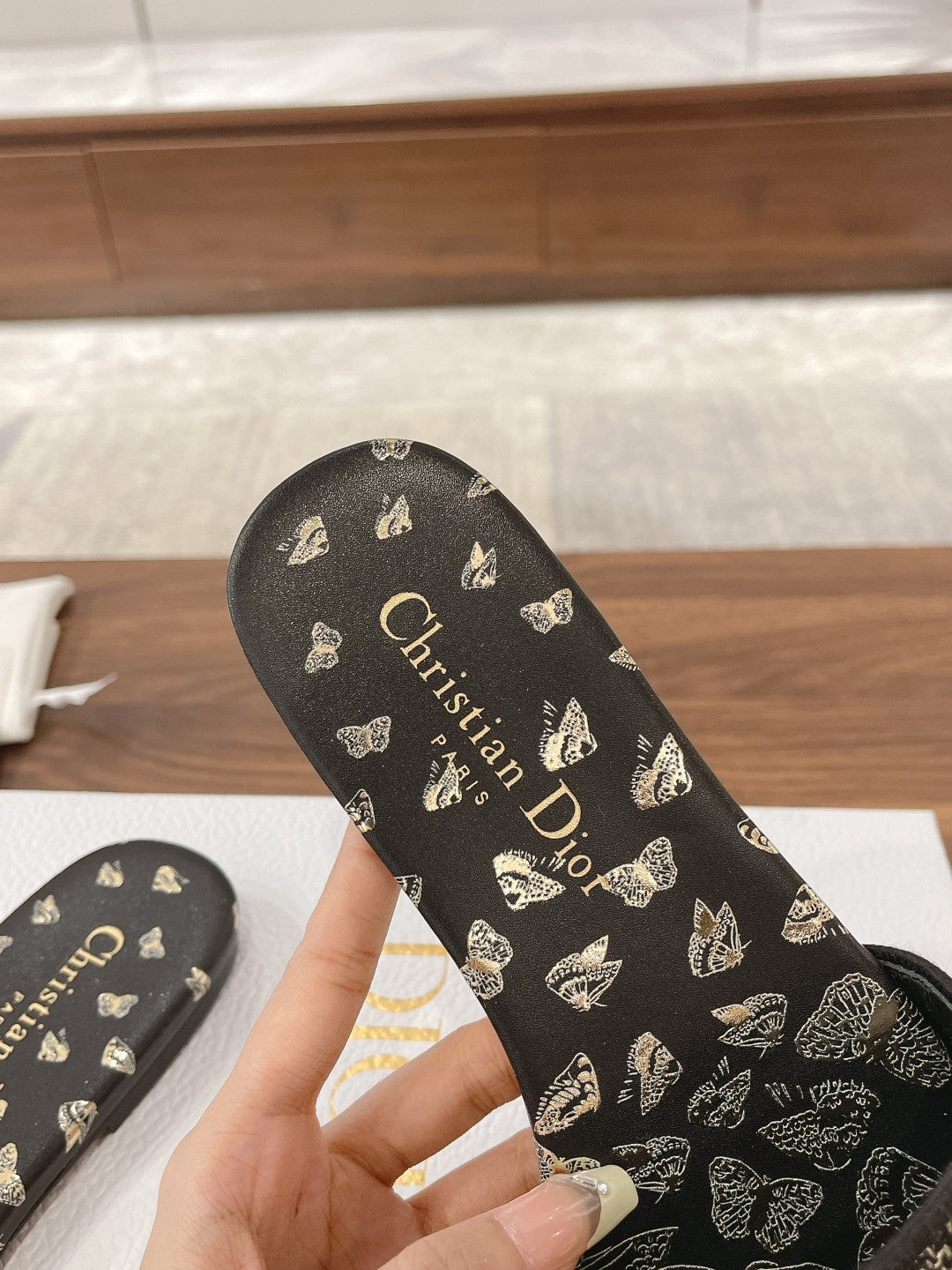 dior summer casual black new one line embroidered slippers square head thick heel open toe sandals xzh125
