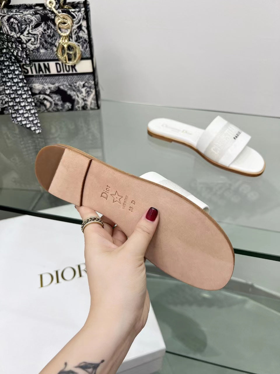 cd letter embroidered flat bottomed color blocking outer white sandals xzh159