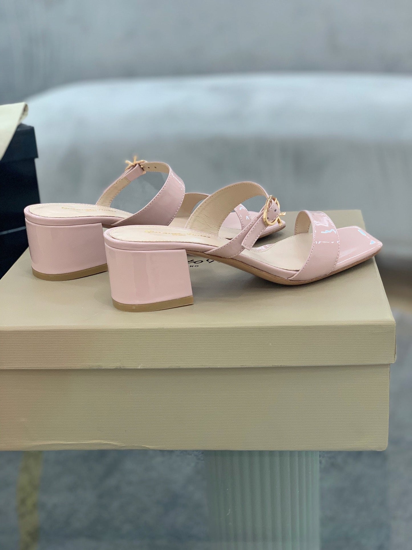 thick heel square head open toe pink slippers xzh179