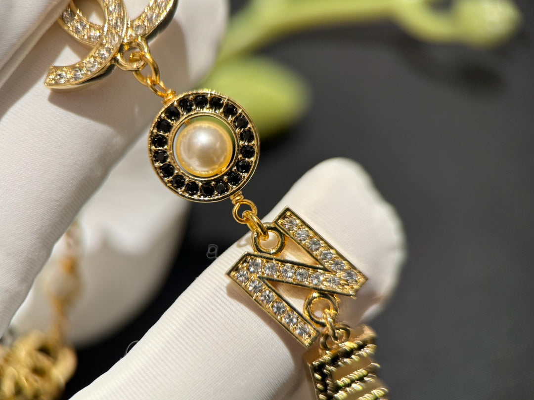 splicing letters with diamond double c gold bracelet slc27