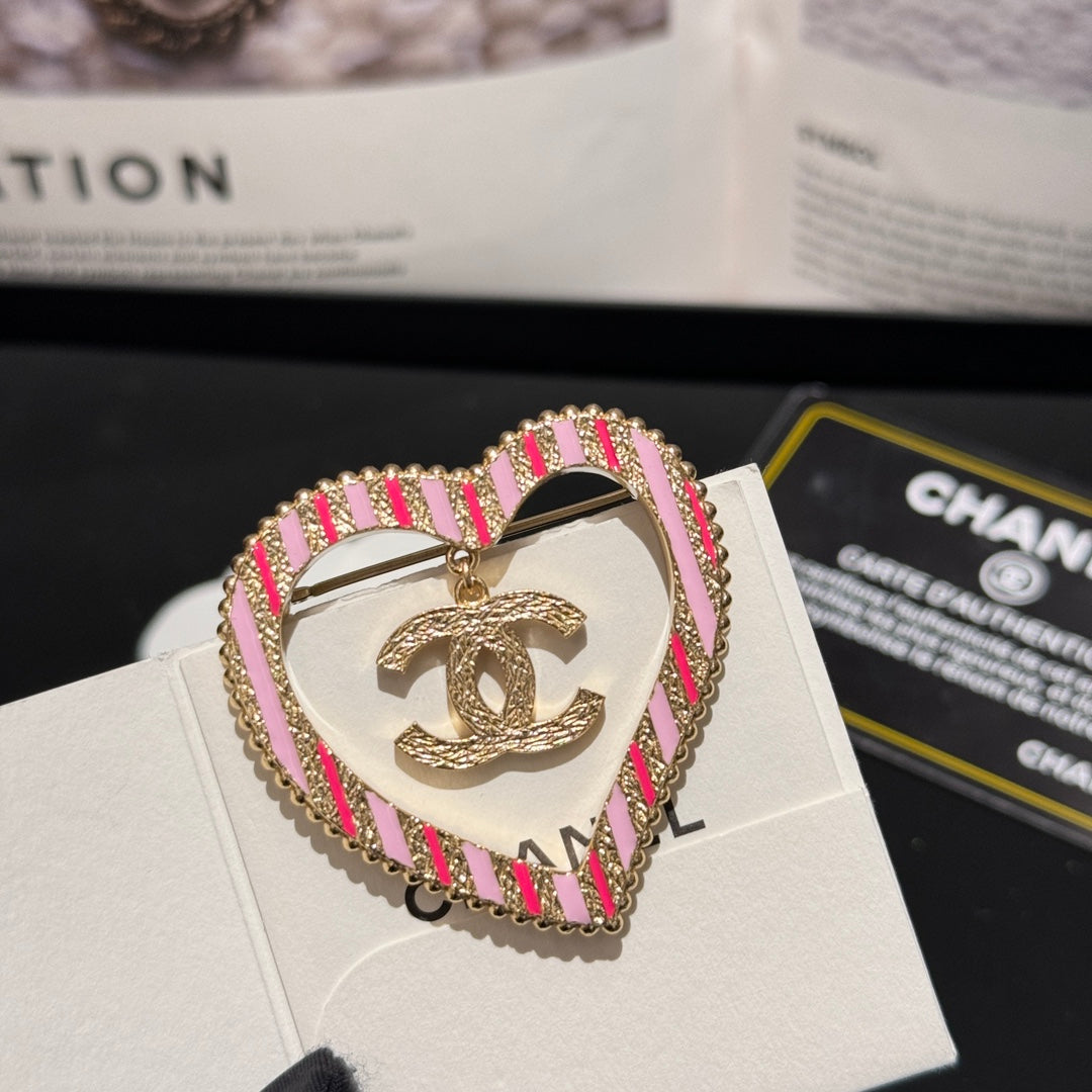 24c pink striped enamel brooch xzc24