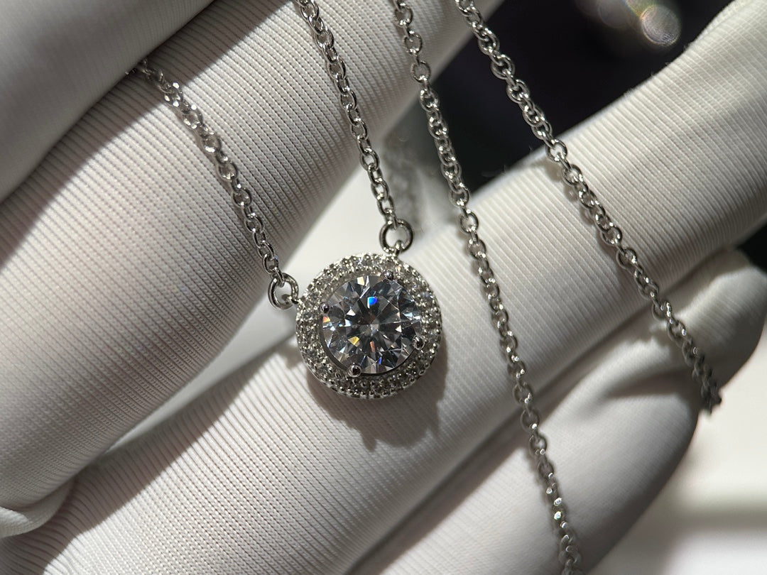 platinum six claw diamond earrings white diamond crystal necklace xlc95