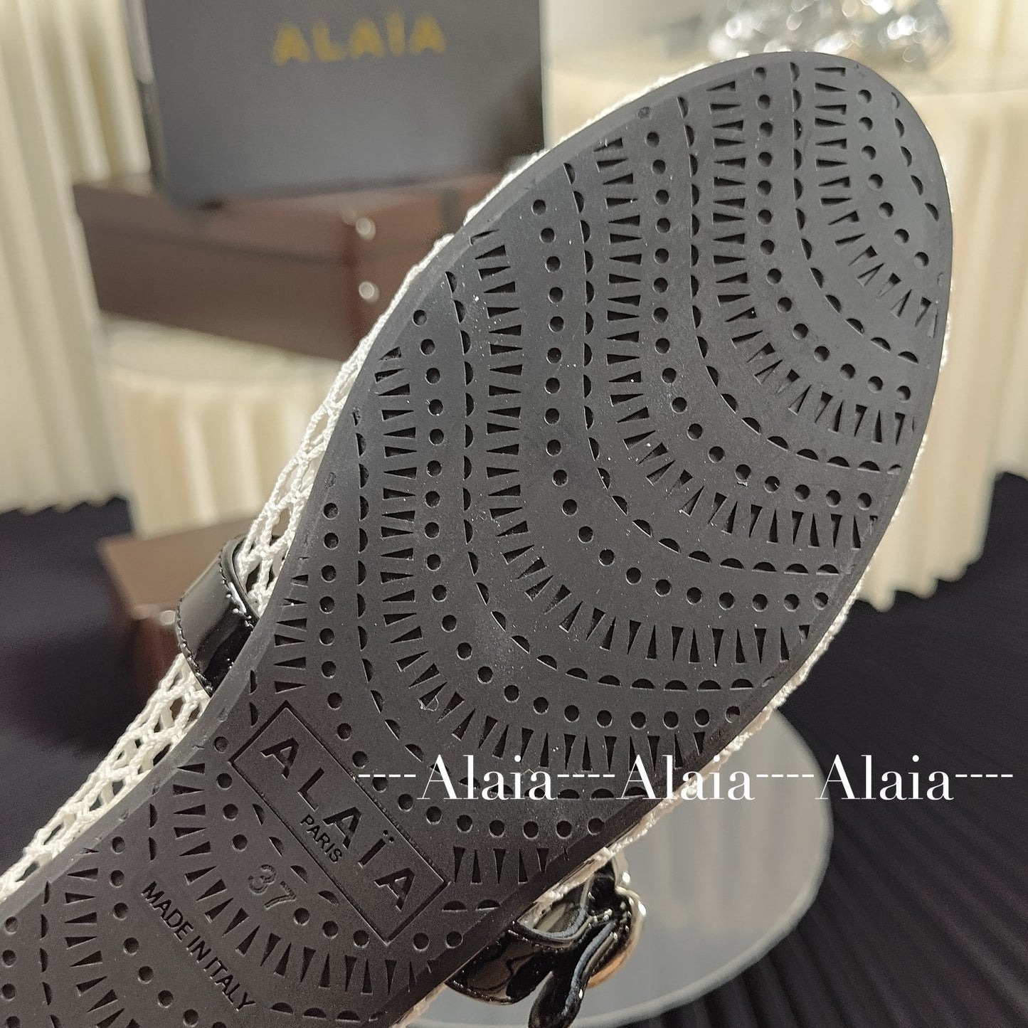 alaia round head mesh one button ballet flat slippers xzh215