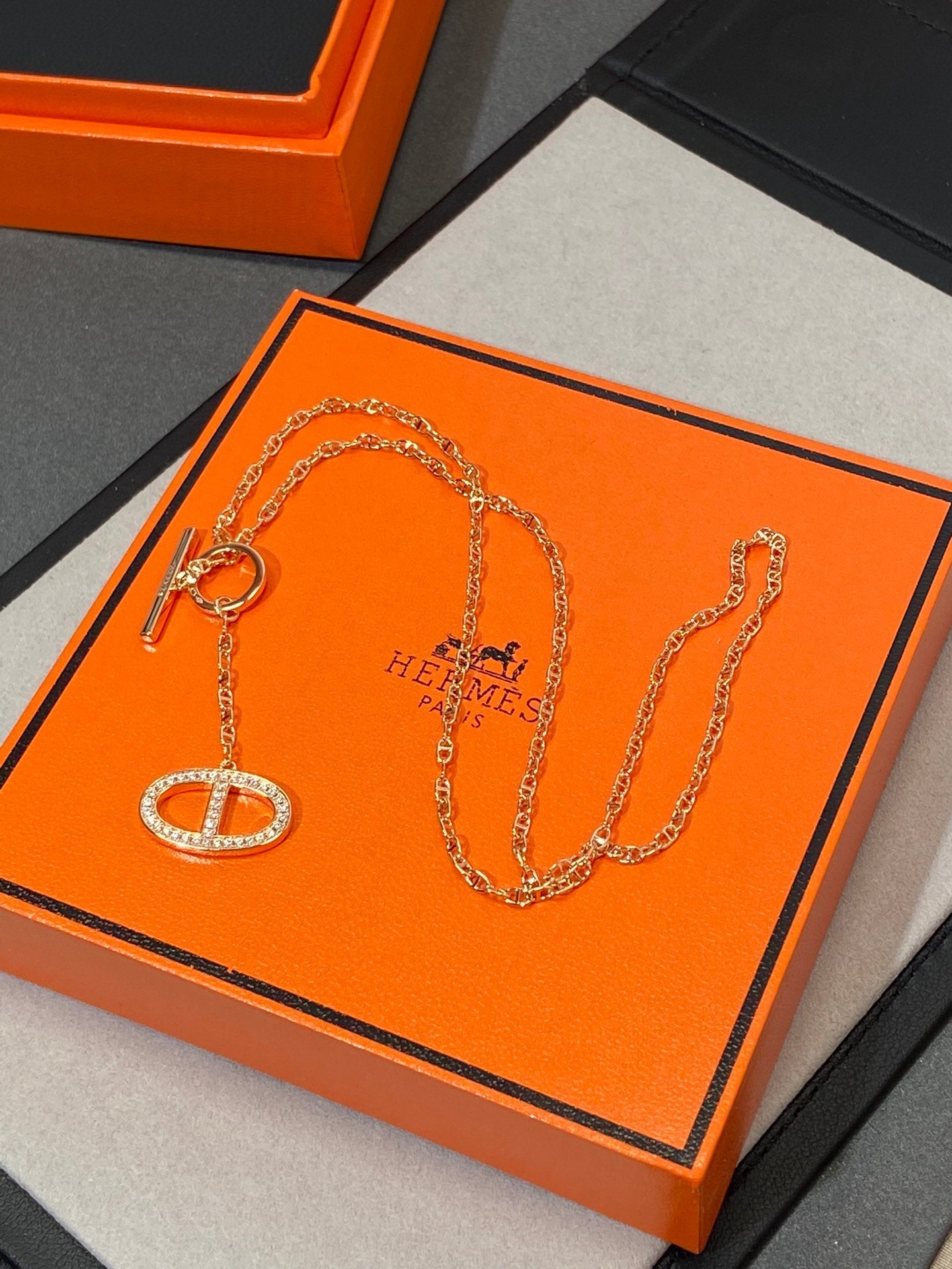 hms full diamond pig nose double sided tassel ot buckle necklace xla191